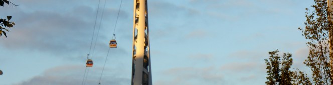 Flights for Peace across the Thames on 21&nbsp;September