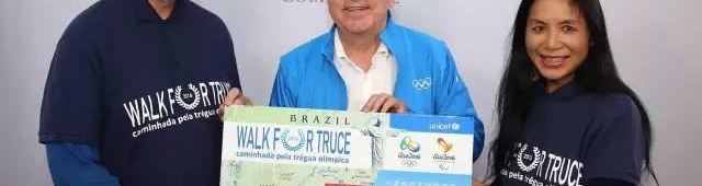 Lord Bates completes Walk for Truce from Buenos Aires to&nbsp;Rio